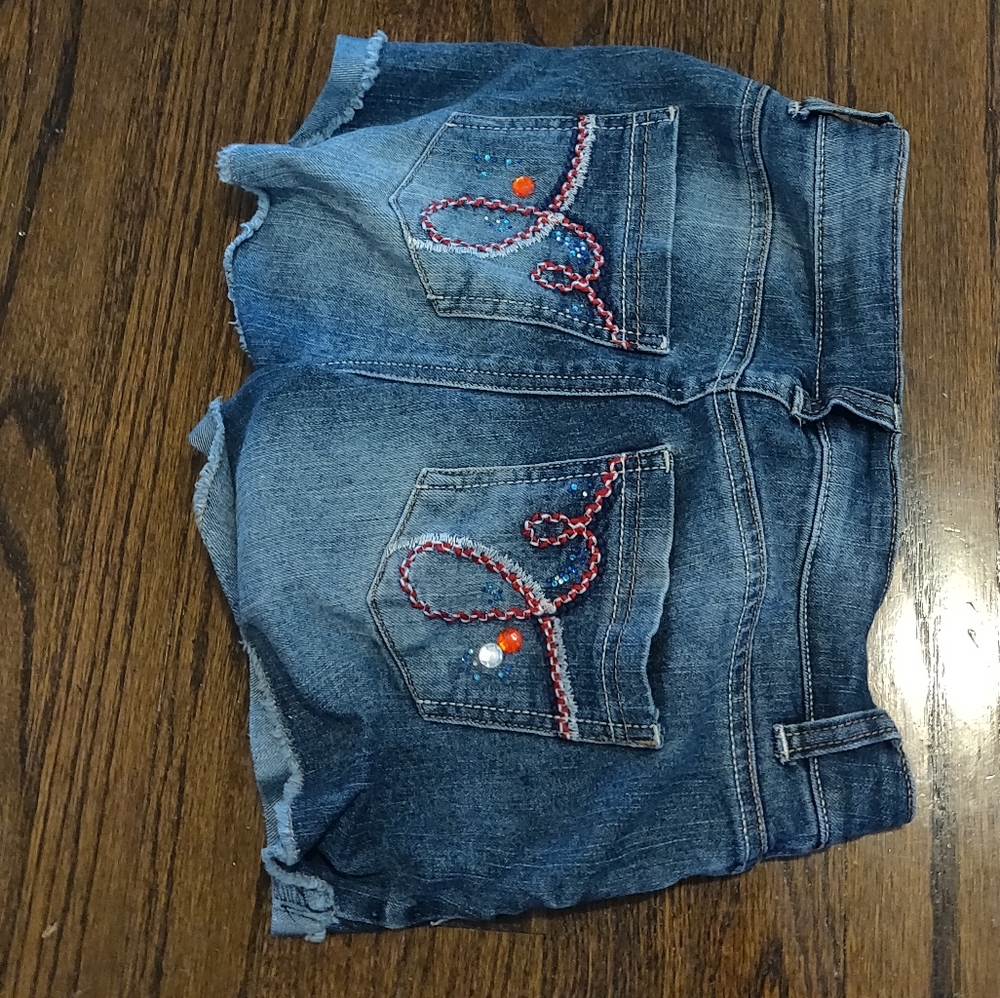Jean shorts - Picture 2 of 2